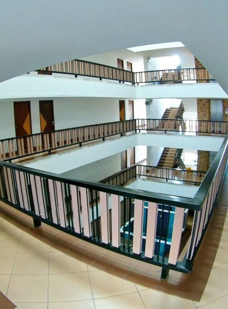 Aparthotel Grannylla Charoenkrung Bangkok Exterior foto